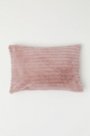  Faux fur cushion cover 9.00 €