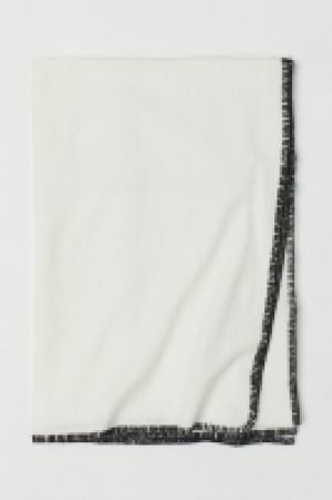 Linen-blend bedspread 48.00 €