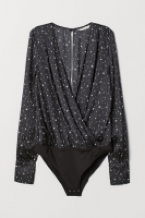  V-neck body 18.00 €