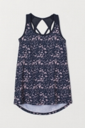  Sports top with sports bra 13.00 €