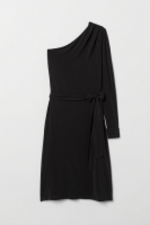  One-shoulder dress 16.00 €