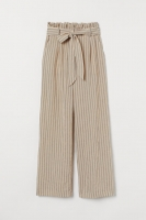  Wide paper bag trousers 17.00 €