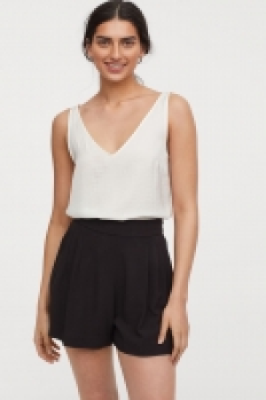  Wide shorts 7.00 €