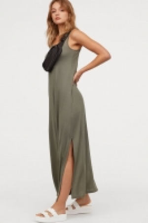  Slip dress 8.00 €