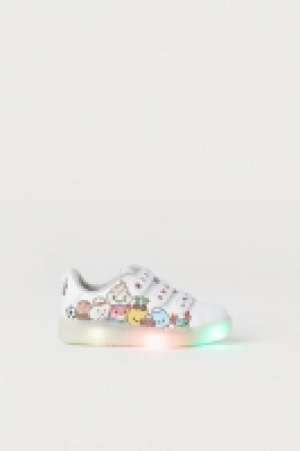 HM   Trainers with lights