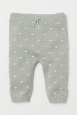  Textured-knit trousers 14.00 €