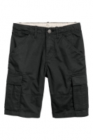 HM   Knee-length cargo shorts