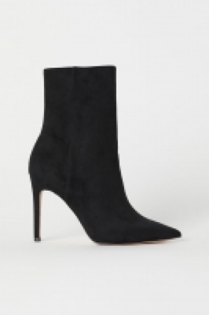  Ankle boots 22.00 €