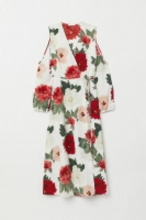  Wrap dress 22.00 €