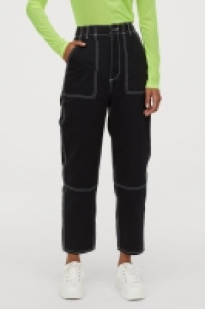  Cotton ankle-length trousers 8.00 €