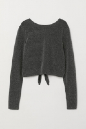 Top with a V-neck back 6.00 €
