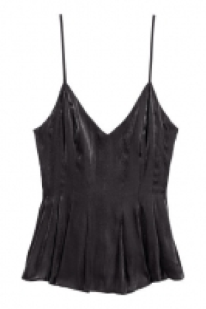  V-neck top 9.00 €