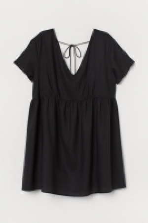  MAMA V-neck dress 8.00 €