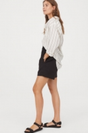  Cotton shirt 8.00 €