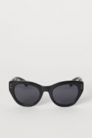  Sunglasses 7.00 €