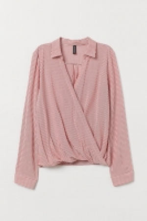 HM   Wrapover blouse with a collar