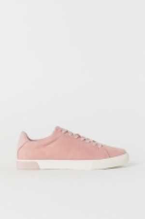  Trainers 7.00 €