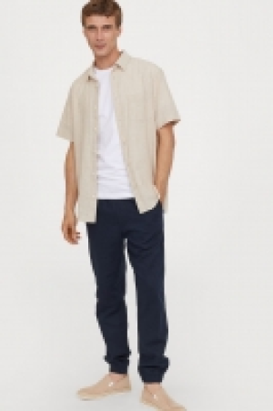  Linen-blend joggers 13.00 €