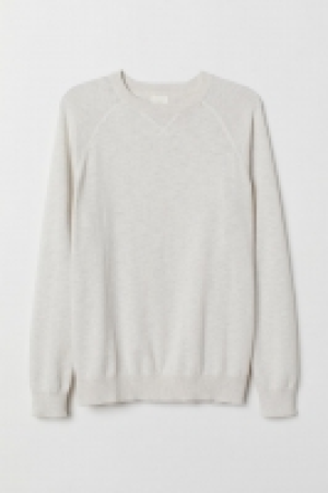  Cotton raglan-sleeved jumper 13.00 €