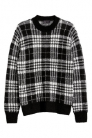  Knitted mohair-blend jumper 30.00 €