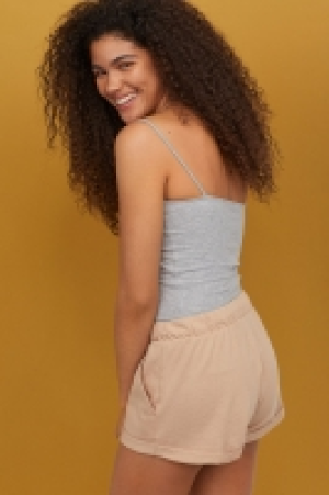  Sweatshirt shorts 3.00 €