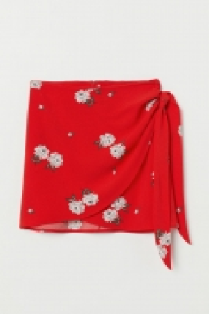  Short skirt 7.00 €