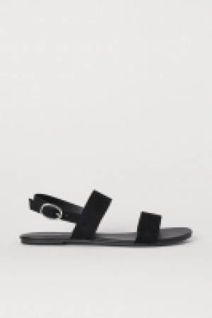  Imitation suede sandals 6.00 €