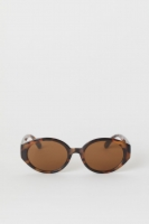 HM   Oval sunglasses