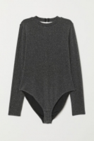  Glittery body 17.00 €