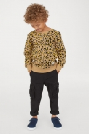  Cotton cargo trousers 8.00 €
