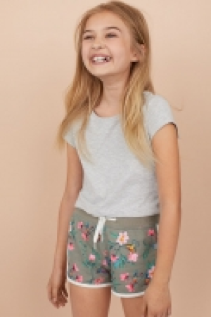  2-pack sweatshirt shorts 8.00 €