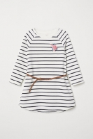  Sweatshirt dress 6.00 €