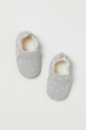  Soft slippers 4.00 €