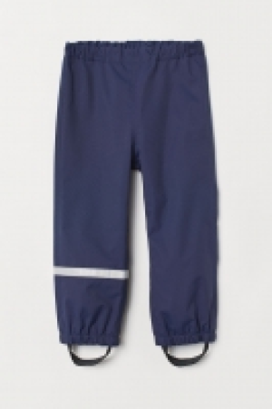 Waterproof shell trousers 7.00 €