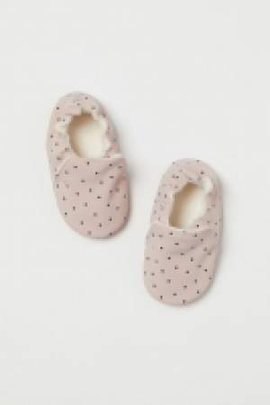  Soft slippers 2.00 €