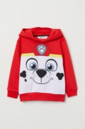  Printed hooded top 9.00 €