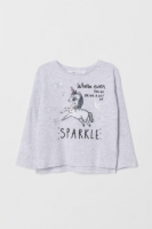  Appliquéd top 5.00 €