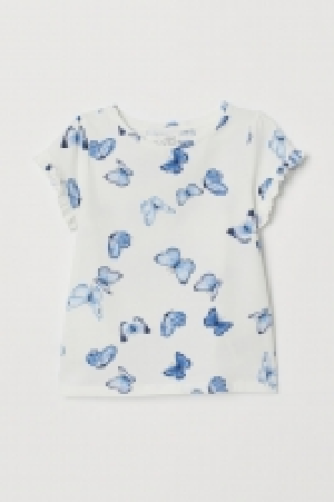  Top with puff sleeves 5.00 €