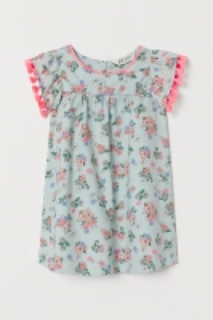  Dress with tassels 7.00 €