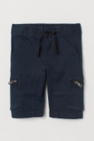  Cargo shorts 11.00 €