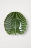 HM   Leaf-shaped ceramic dish