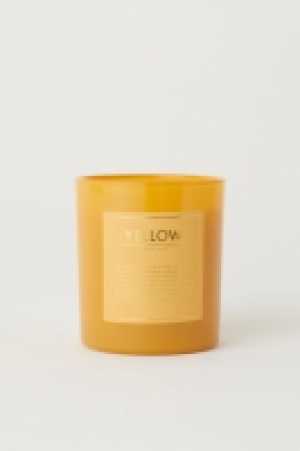  Scented candle in a glass jar 5.00 €