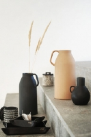  Scented candle in holder 8.00 €