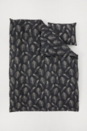 Patterned duvet cover set 16.00 €
