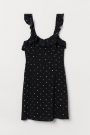  Dress with flounces 17.00 €