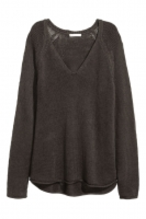  Loose-knit jumper 10.00 €