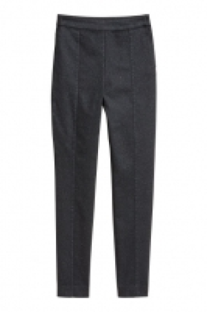  Stretch trousers 17.00 €