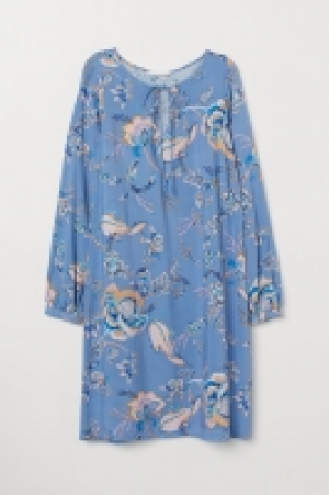  MAMA Patterned dress 17.00 €