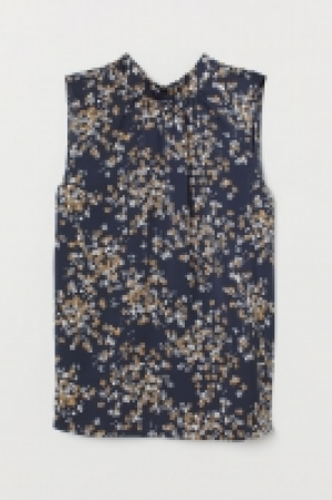  Top with ties 9.00 €
