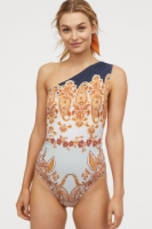  One-shoulder swimsuit 18.00 €